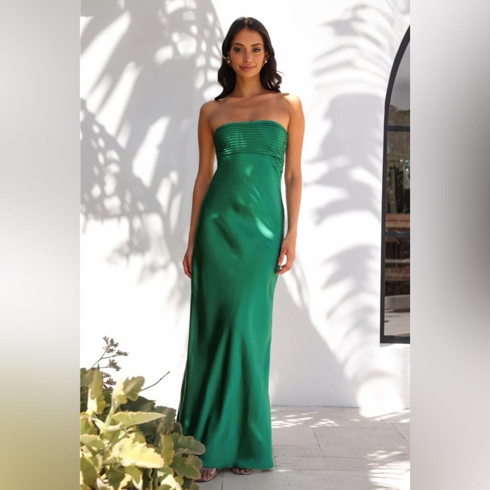 RUNAWAY ADINA MAXI DRESS EMERALD